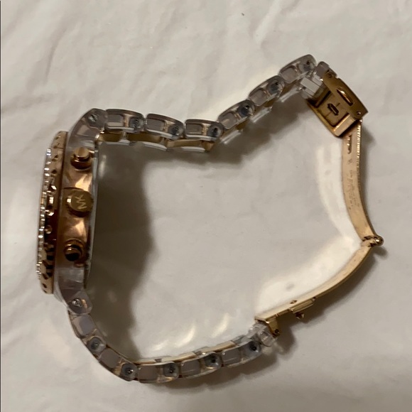 Watch - Picture 6 of 8